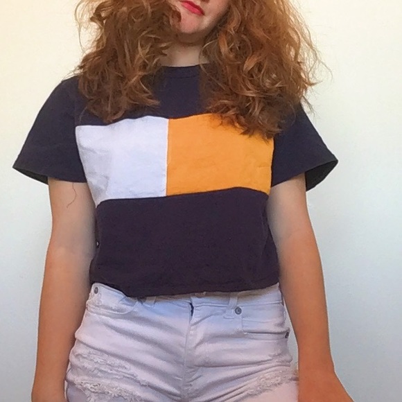 Yellow blue and white cropped top - Picture 2 of 4